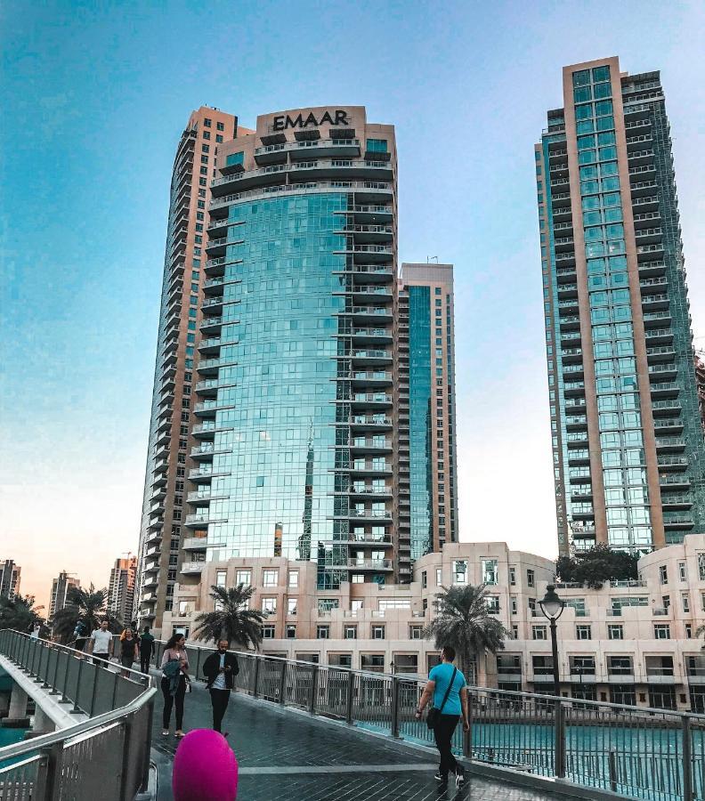 Elite Royal Apartment - Full Burj Khalifa & Fountain View - Crystal دبي المظهر الخارجي الصورة