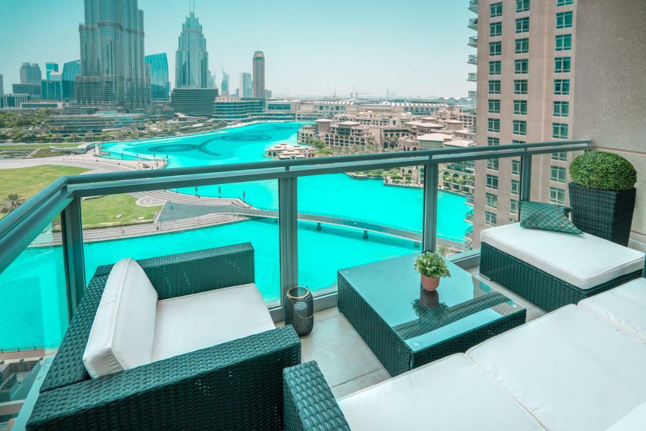 Elite Royal Apartment - Full Burj Khalifa & Fountain View - Crystal دبي المظهر الخارجي الصورة